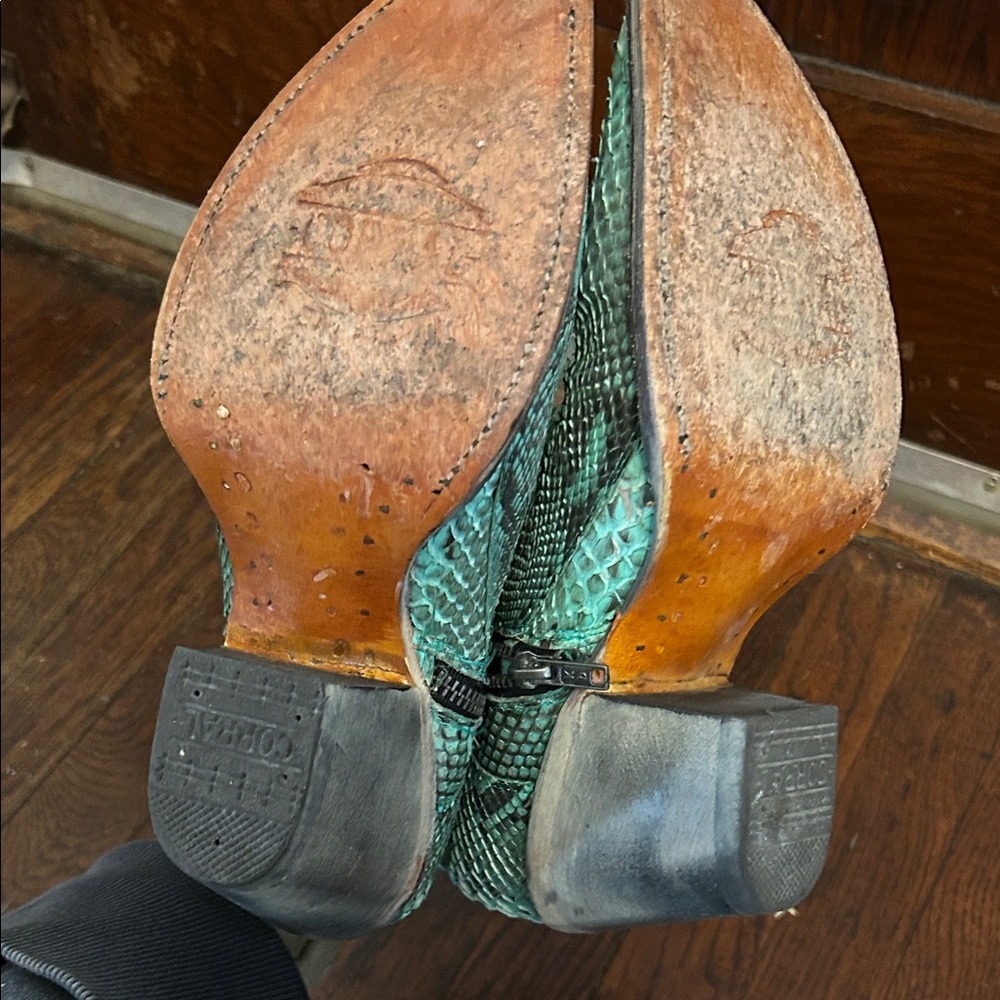 Corral Genuine Python Leather Western Booties Siz… - image 12